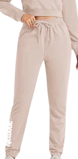 Cropped anomaly🖤 Sweatsuit